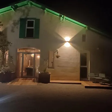 Casa de hóspedes Le Petit Arrigade 3*