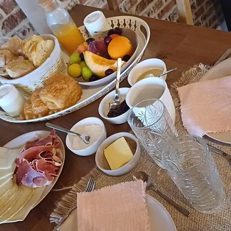 Casa de hóspedes Le Petit Arrigade 3*