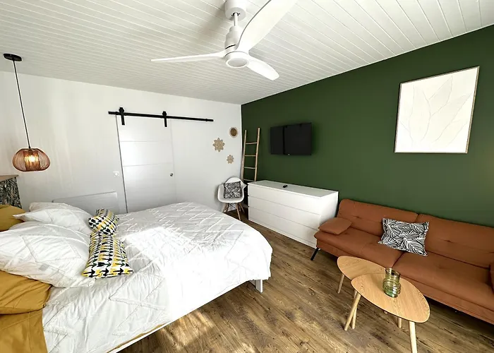 Гостевой дом Le Petit Arrigade 3*