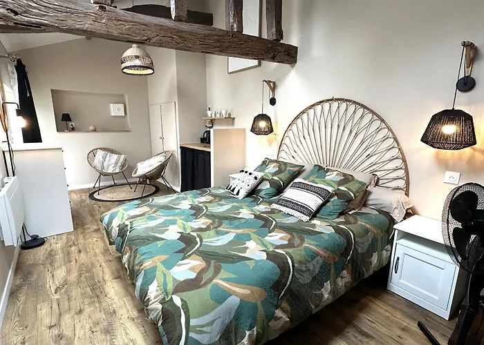 Le Petit Arrigade 3* Mimbaste